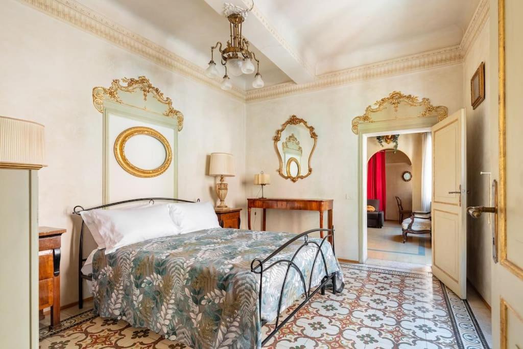 Central Elegant Apartment - Liberty House Bologna Ngoại thất bức ảnh